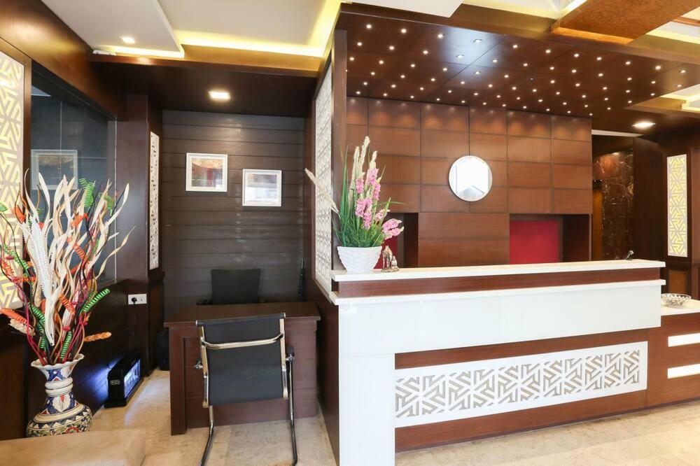 钦奈 Emirates Residency酒店 外观 照片