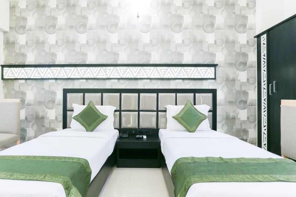 钦奈 Emirates Residency酒店 外观 照片